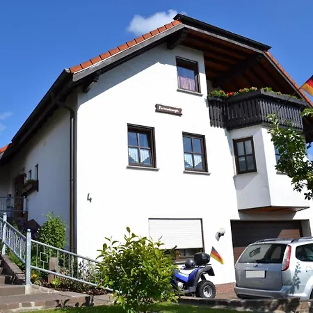 In Mit Eigenem Balkon * Hilders